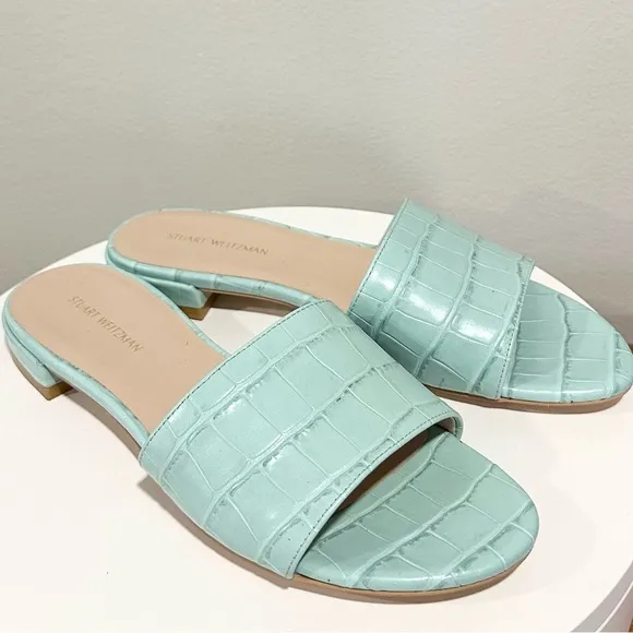 🌹STUART WEITZMAN🌹 Catherine Croc-Effect Leather Slides Size: 6.5