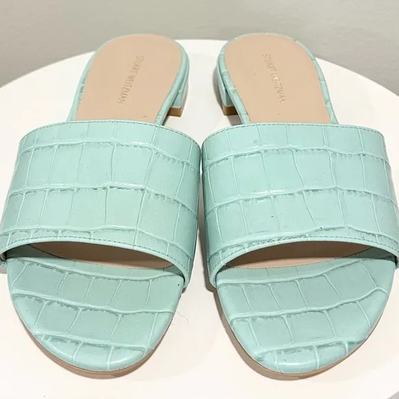 🌹STUART WEITZMAN🌹 Catherine Croc-Effect Leather Slides Size: 6.5