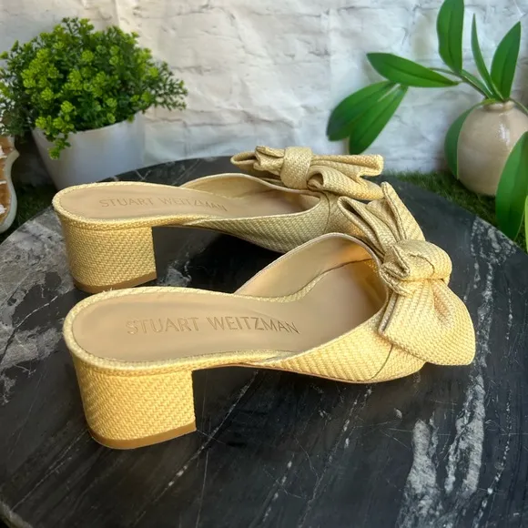 Stuart Weitzman MLoveknot 50 BlockSlideWomen size 8 gently worn Color:Wheat