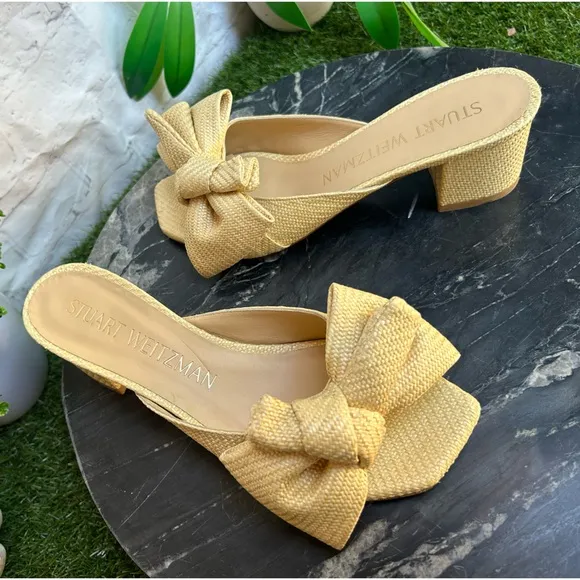 Stuart Weitzman MLoveknot 50 BlockSlideWomen size 8 gently worn Color:Wheat