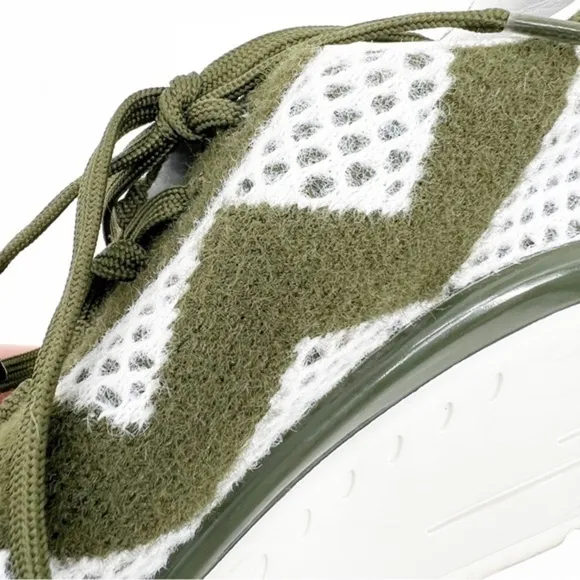 Stuart Weitzman Olive Green and White Hartlee Platform Sneaker Shoes, 7.5
