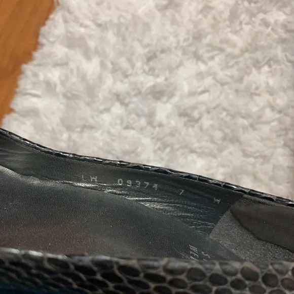 STUART WEITZMAN OPEN TOE HEELS