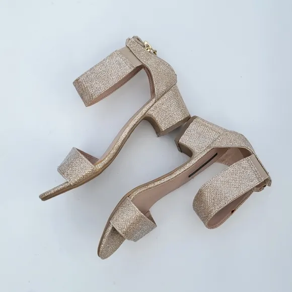 STUART WEITZMAN Rosalyn Alexa Anklestrap Gold glitter open toe heels Size 2