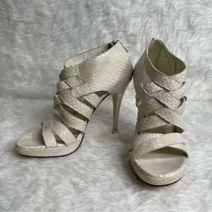 Stuart Weitzman snake heels size 9