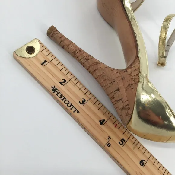 Stuart Weitzman Strappy Open Toe High Heels Size 5.5 Womens Metallic Gold