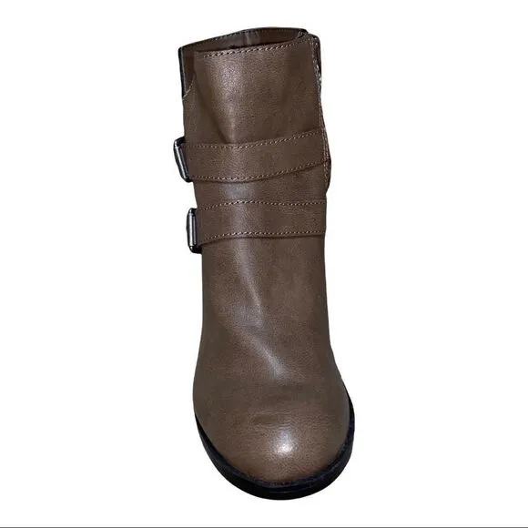 Style &amp; Co Taupe Fortunata Faux Leather Ankle Booties 7.5M NWT Floor Sample