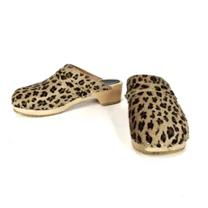 Swedish Hasbeens Husband Cheetah Clogs