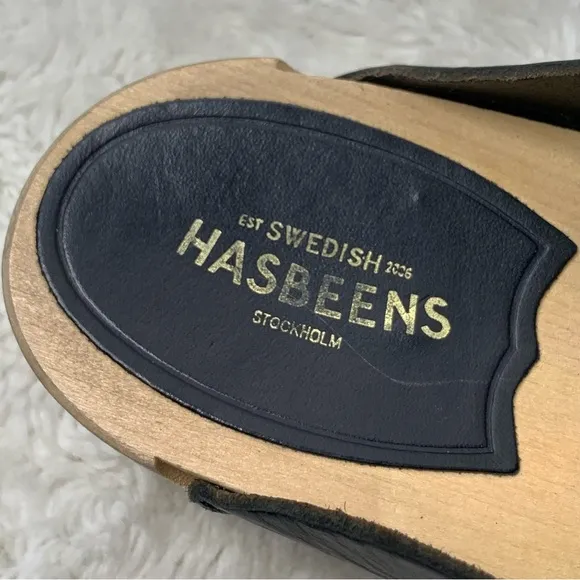 Swedish Hasbeens Women’s Black Leather Slip On Wooden Clogs Size 38