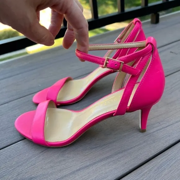 Talbots Rosalie fuchsia pink Nappa leather ankle strap open toe sandal heels 8