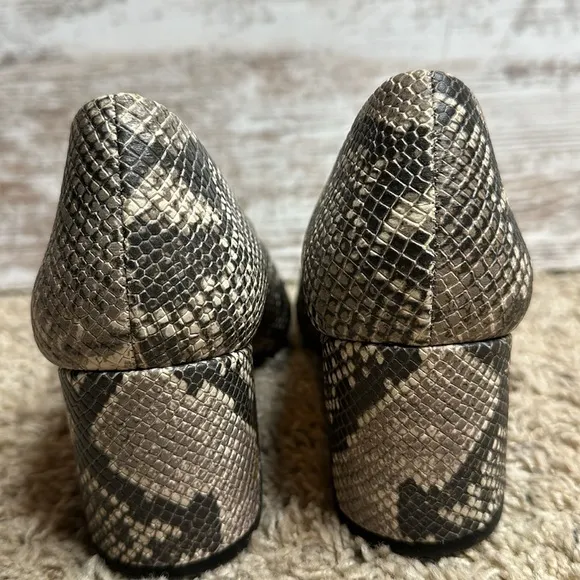 Taryn Rose Rochelle Snakeskin Block Almond Toe Block Heels Size 6.5