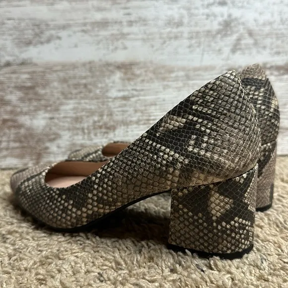 Taryn Rose Rochelle Snakeskin Block Almond Toe Block Heels Size 6.5