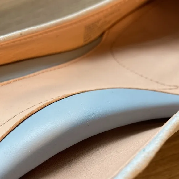 Taryn Rose savannah suede leather pump moostone blue 10