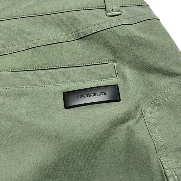 Ten‎ Thousand Tactical Unlined Utility Short - 8&quot; Men’s 38 in OD green