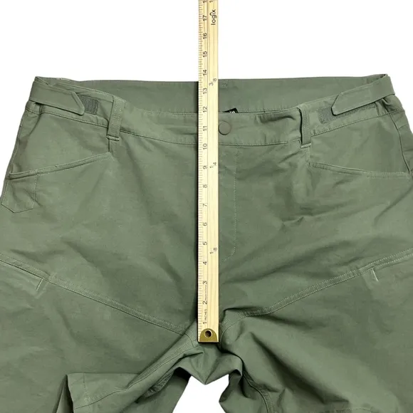 Ten‎ Thousand Tactical Unlined Utility Short - 8&quot; Men’s 38 in OD green