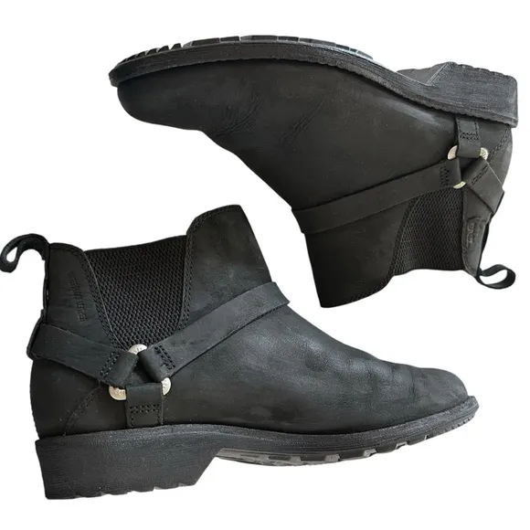 TEVA DE LA VINA BLACK SUEDE BOOTIES SIZE 6.5