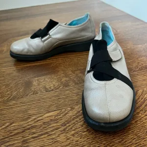 THIERRY RABOTIN Lena Comfort Leather Walking Shoes Lightweight Hook Loop 8.5