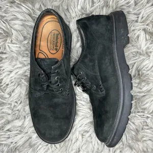 Timberland black suede lace up waterproof oxfords men’s shoe size 7.5