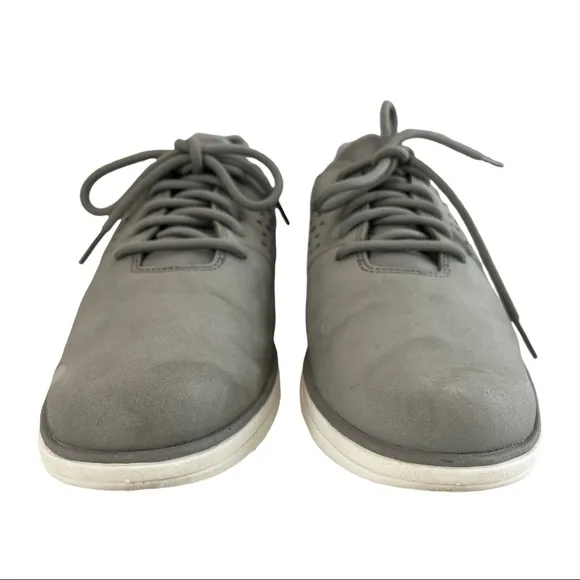 Timberland Bradstreet Perforated Oxfords  Size 9.5