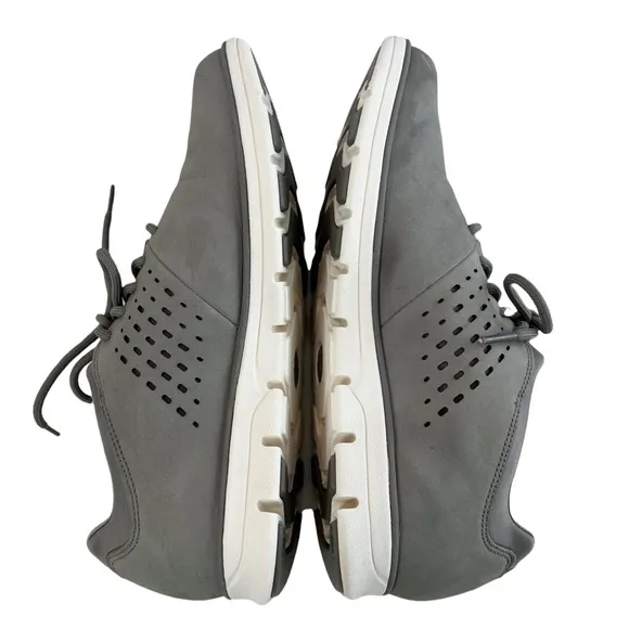 Timberland Bradstreet Perforated Oxfords  Size 9.5
