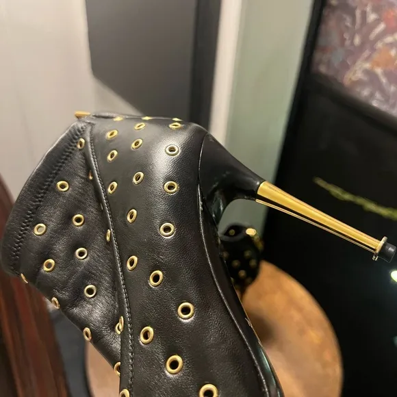 Tom Ford Open Toe Grommet Bootie Size 6.5
