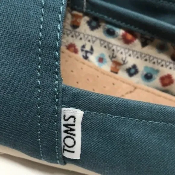 TOMS Alpargata Classics Slip-ons in Balsam Green Canvas