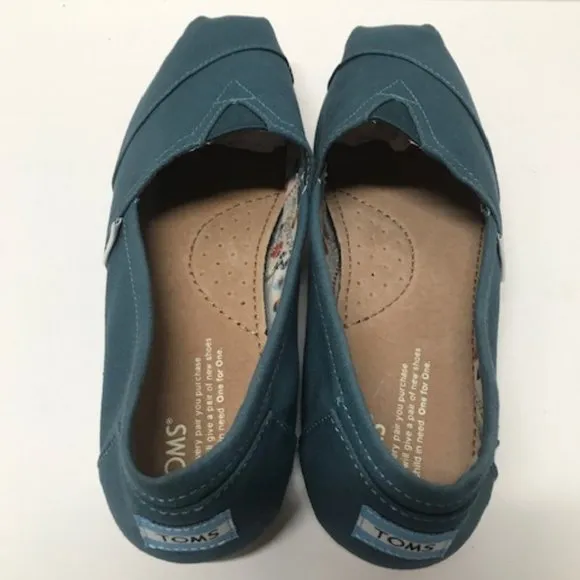 TOMS Alpargata Classics Slip-ons in Balsam Green Canvas