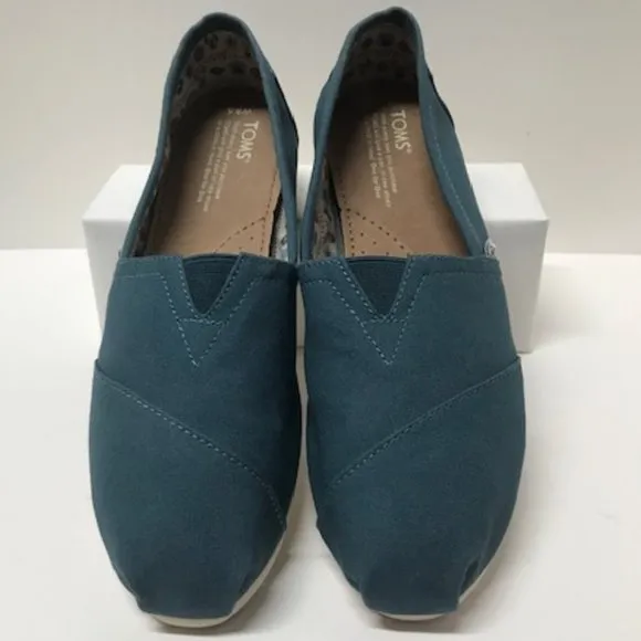 TOMS Alpargata Classics Slip-ons in Balsam Green Canvas