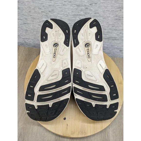 Topo Athletic Magnifly 4 Running Shoes Lightweight Cushioned Gray Navy 11