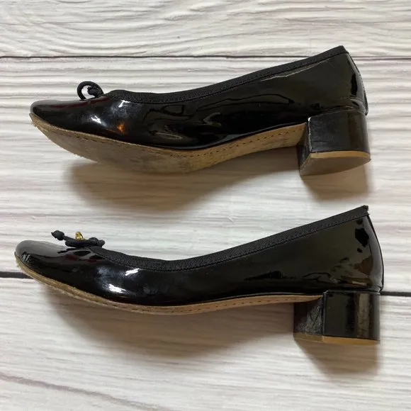 Tory Burch Black Chelsea Patent Leather Pumps Heel