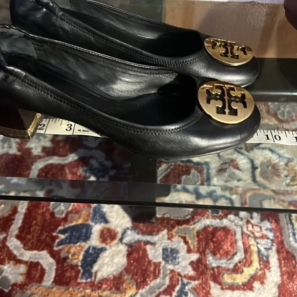😎Tory Burch black heels WORN , the size is 36.5 EUR or 9.5 inches, maybe 7.5US.