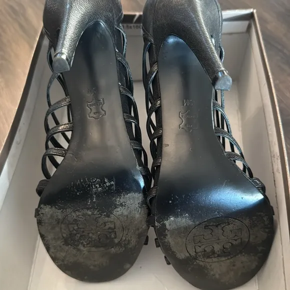 TORY BURCH BLACK LEATHER CRYSTAL EMBELLISHMENT OPEN TOE HEELS SIZE 9