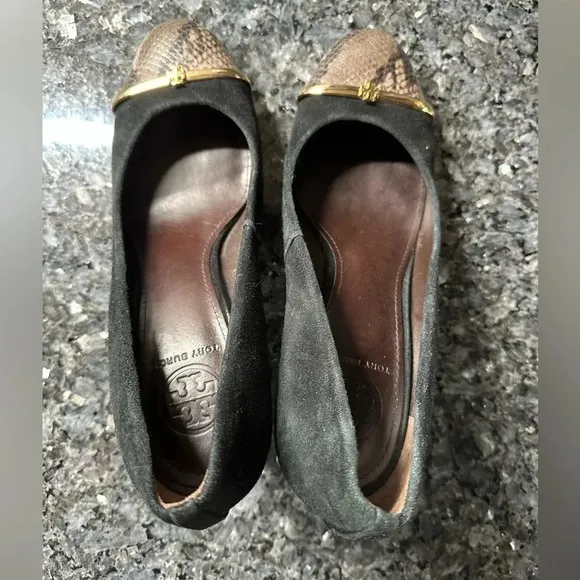 Tory Burch | Black Suede Snakeskin Cap Pacey Block Heels Size 9.5