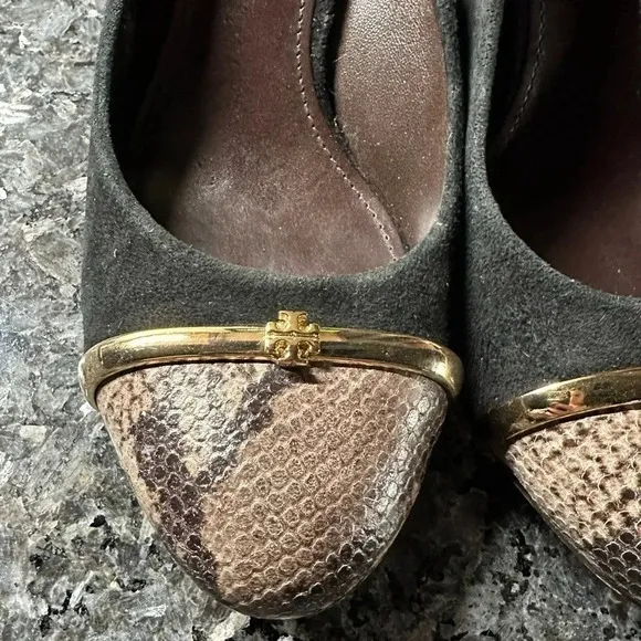 Tory Burch | Black Suede Snakeskin Cap Pacey Block Heels Size 9.5