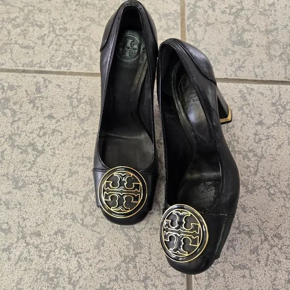 Tory Burch - block heels 9.5