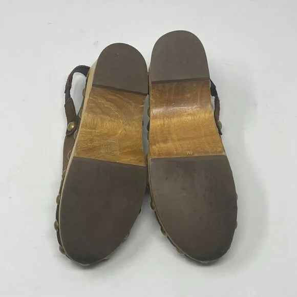 Tory Burch Blythe Studded Clogs suede brown 6