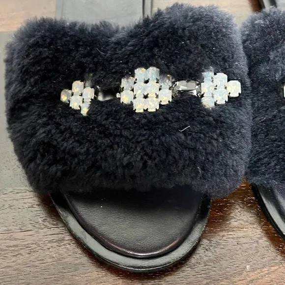 TORY BURCH EMBELLISHED GENUINE SHEARLING SLIDE SLIPPER BLACK SZ 6 NEW W/OUT BOX
