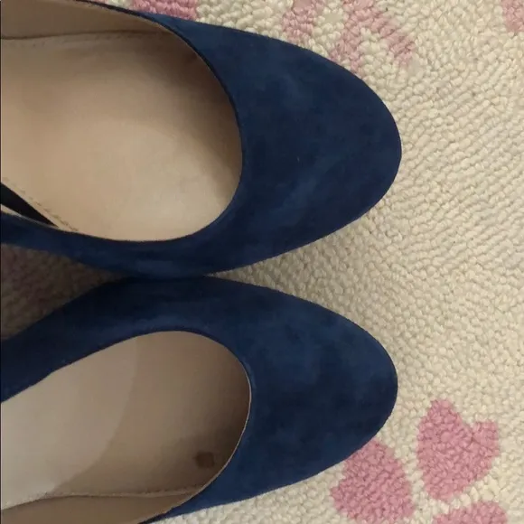 Tory Burch navy blue suede block heels
