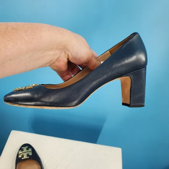 Tory Burch navy leather block heel pump 8.5M