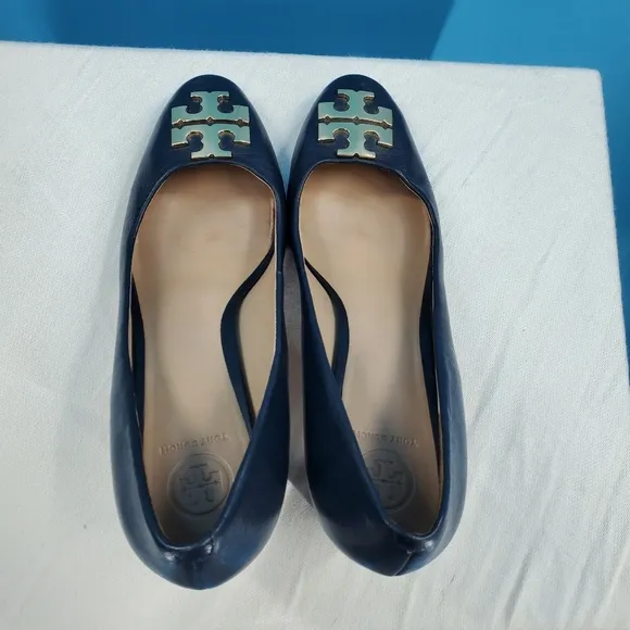Tory Burch navy leather block heel pump 8.5M