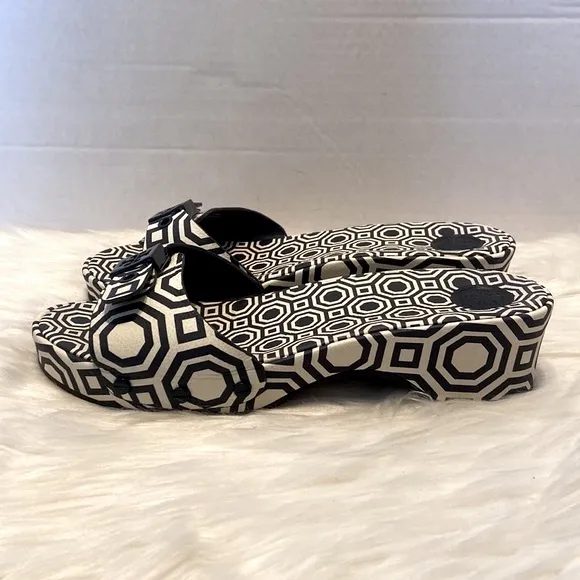 Tory Burch Noah Navy Leather Slides Size 7 1/2
