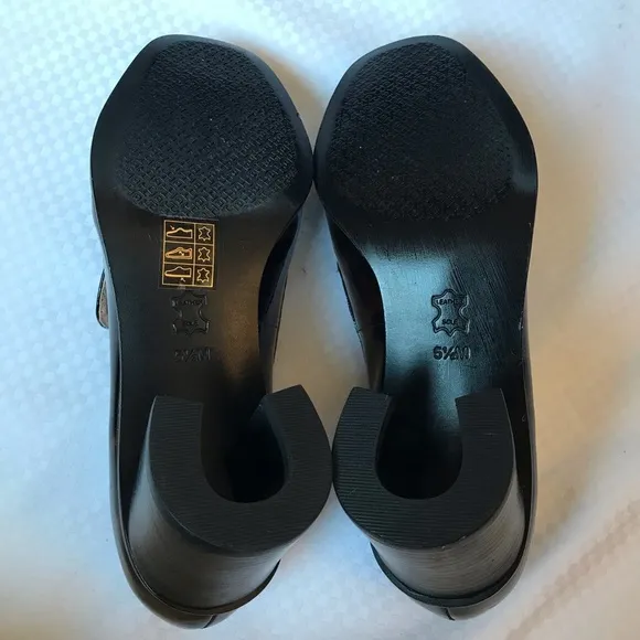 Tory Burch Patent Animal Print Block Heels 5.5M