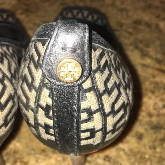 Tory Burch Reagan Heels Open Toe Stilettos Black/Cream - Size 9