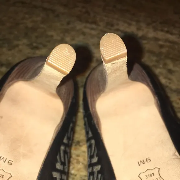 Tory Burch Reagan Heels Open Toe Stilettos Black/Cream - Size 9