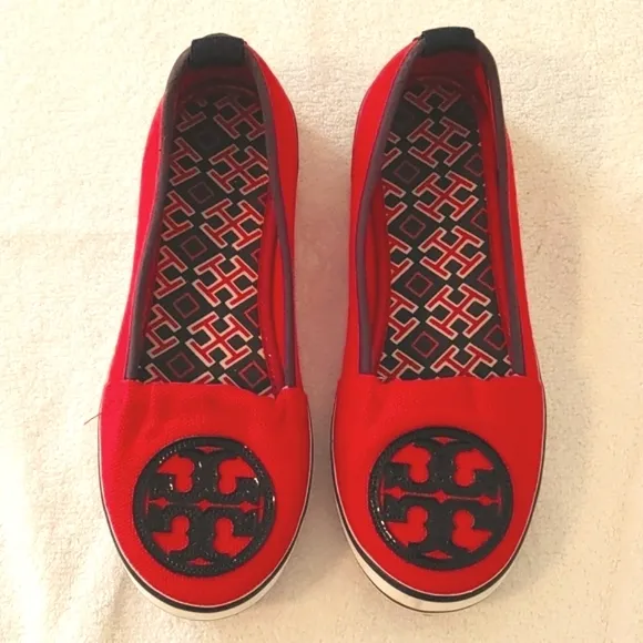 Tory Burch Red and Navy Canvas Raymond Slip On Size 6 (4359)