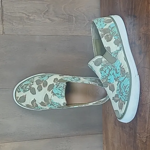 Tory Burch Sneakers Women's sz 6 Green/Cream Floral Slip On Canvas Sneaker
