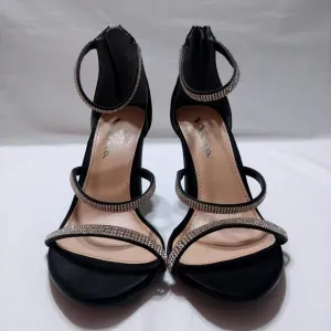TOUCH OF NINA BLACK SPARKLY STRAP OPEN TOE 4&quot; HEEL‎ SIZE 7M