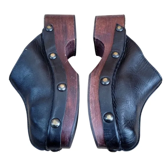 True Vintage 1960s 70s Ocres UK Black Studded Leather Wood Heel Clogs Mules