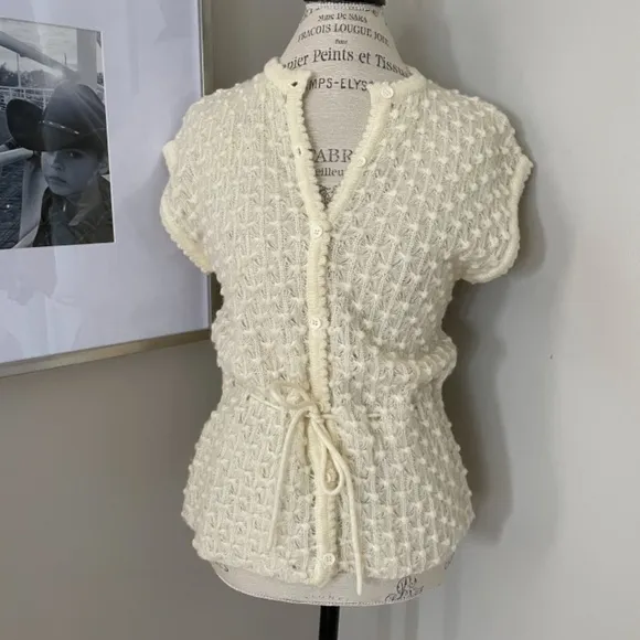 🎉True Vintage ✌️ivory 1970s hippie style button down tie waist knit sweater