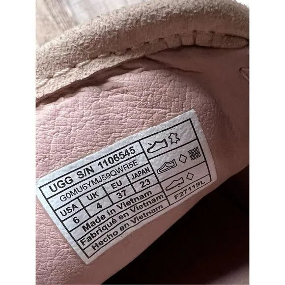 UGG Alameda Slip On Leather Sneaker sz 6