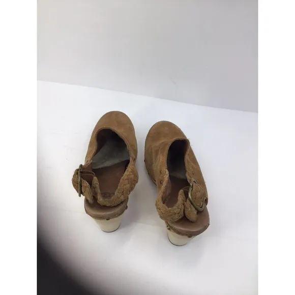 Ugg Aubriana Sky Brown Suede Shearling Nailhead Wooden Heel Clogs Size 8